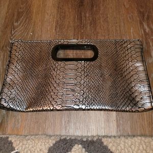 Express Clutch